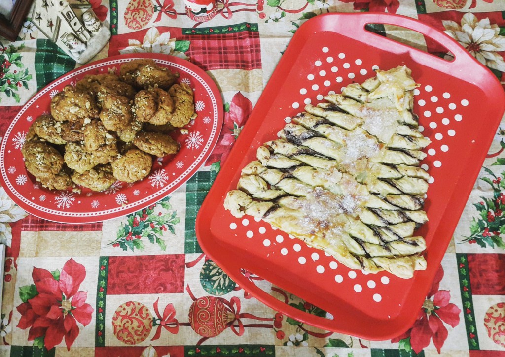 Blogmas day 23- Christmas baking, theatre and&nbsp;friends