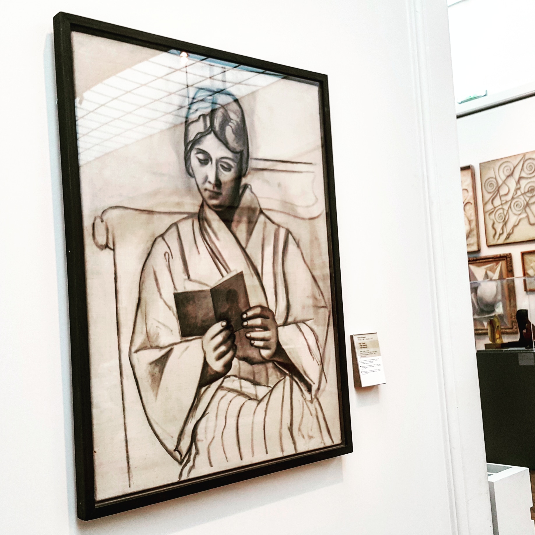 Olga reading, Picasso