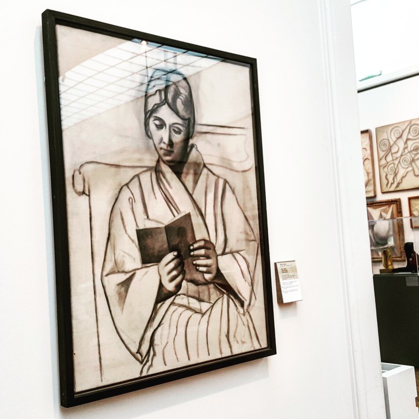 Olga reading, Picasso